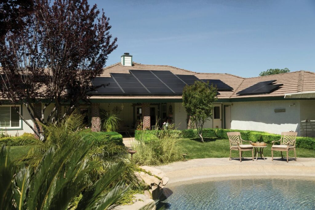 Instalación de placas solares con baterías: inversión y beneficios reales